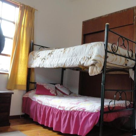 Hostal Del Piamonte Кіто Екстер'єр фото
