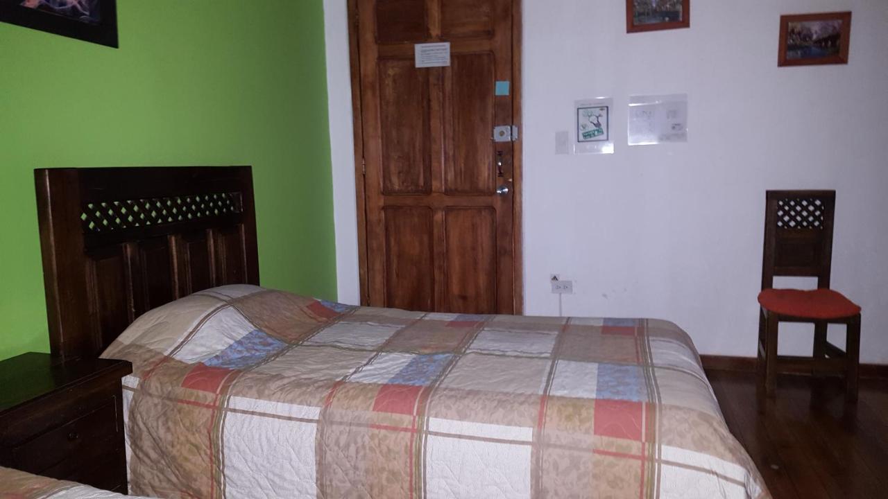 Hostal Del Piamonte Кіто Екстер'єр фото